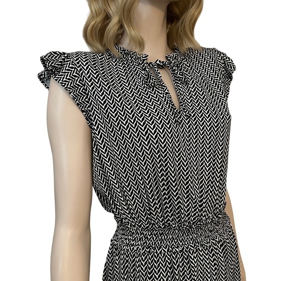 LOFT Dress Rayon Geo Ruffle Flutter Cap Sleeve Smocked Shirred Keyhole Neck S-M - Picture 9 of 16